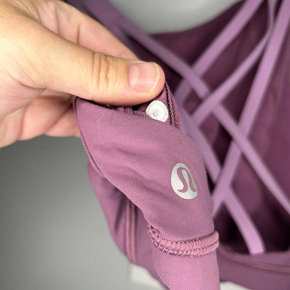 Lululemon Free To Be Serene Bra - purple size 6 - Picture 7 of 7